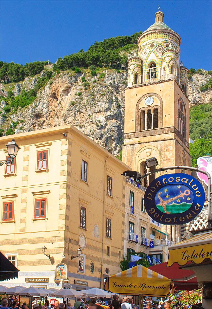 Domplatz und Gassen von Amalfi