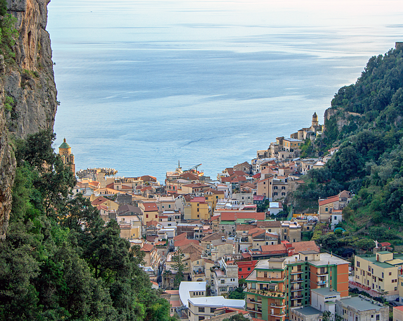 Blick auf Amalfi vom Valle delle Ferriere