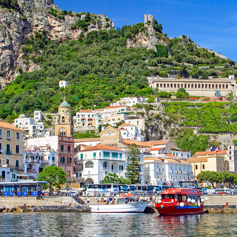 Hafen von Amalfi