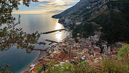 Amalfi • Sehenswürdigkeiten an der Amalfiküste Italien