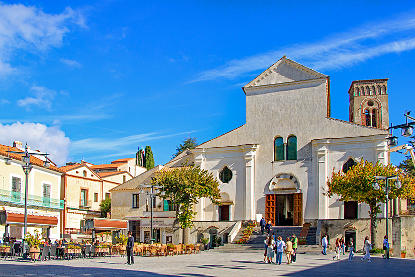 Domplatz mit der kathedral in Ravello