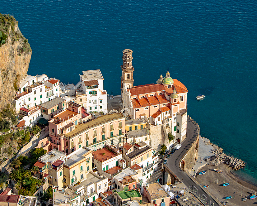 Atrani unterhalb von Ravello