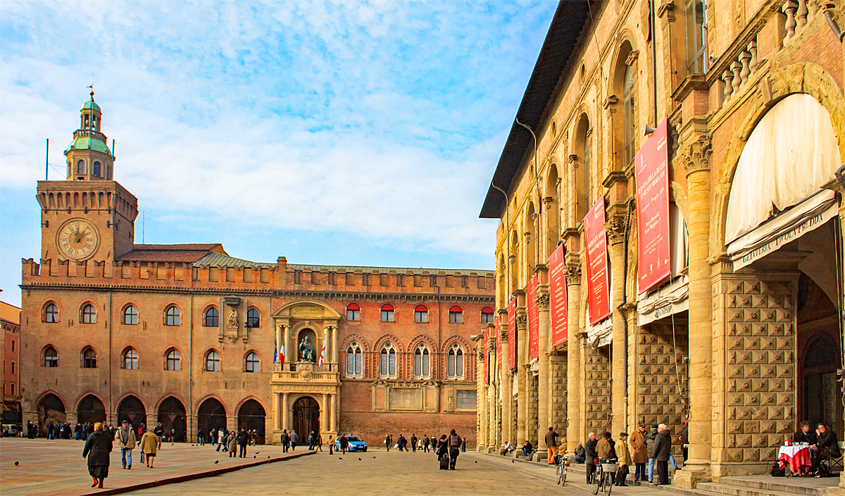 Bologna, Piazza Maggiore