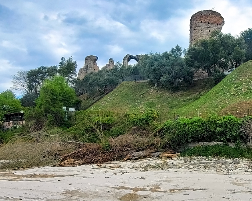 Überreste einer römischen Villa - Grotte di Catullo
