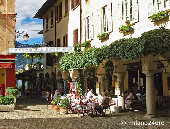 Piazza Motta in Orta San Giulio am Ortasee