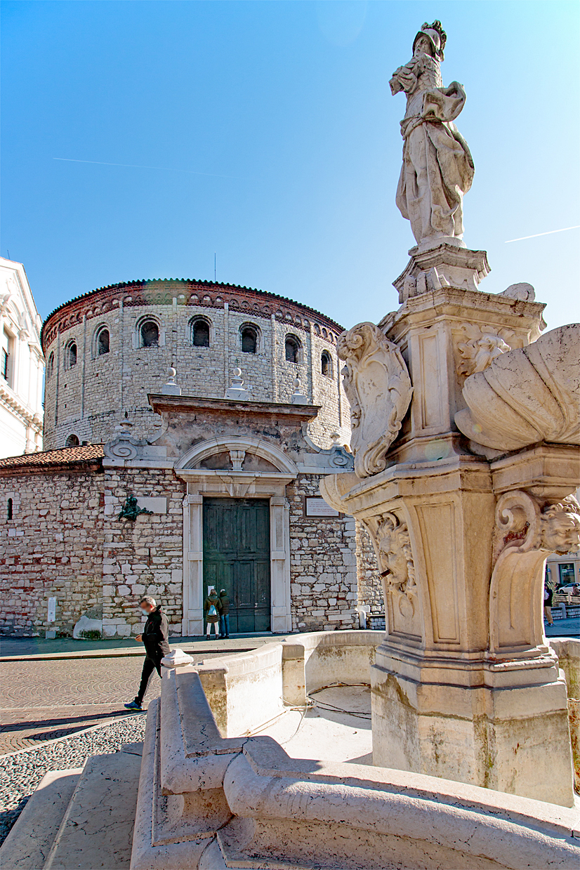 Rotonda, der Alte Dom Der Alte Dom von Brescia