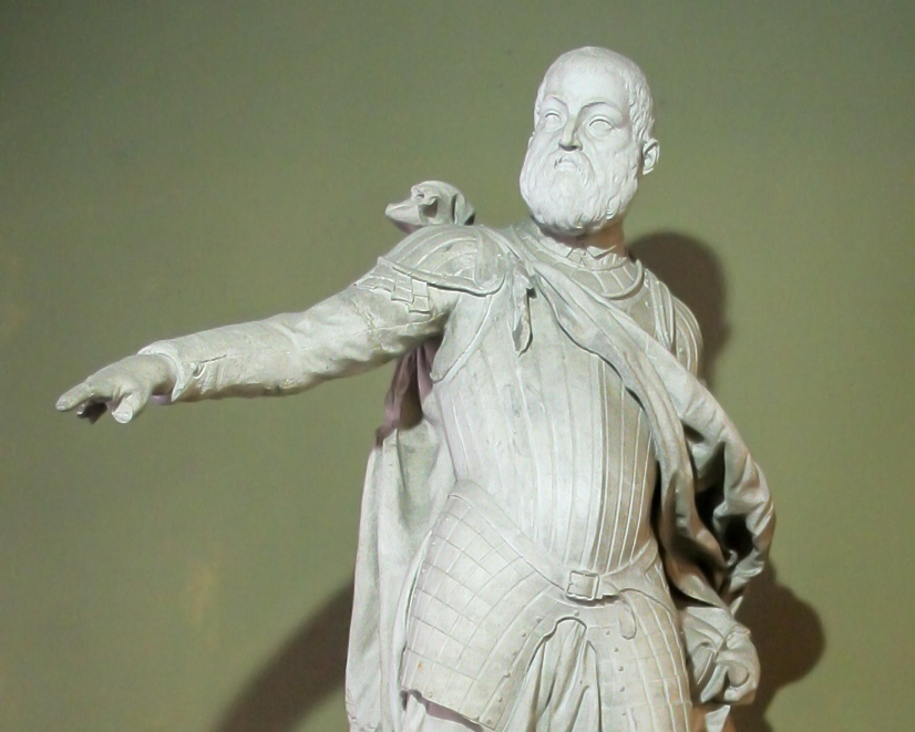 Statue Antonio Martinengo Statue Antonio Martinengo