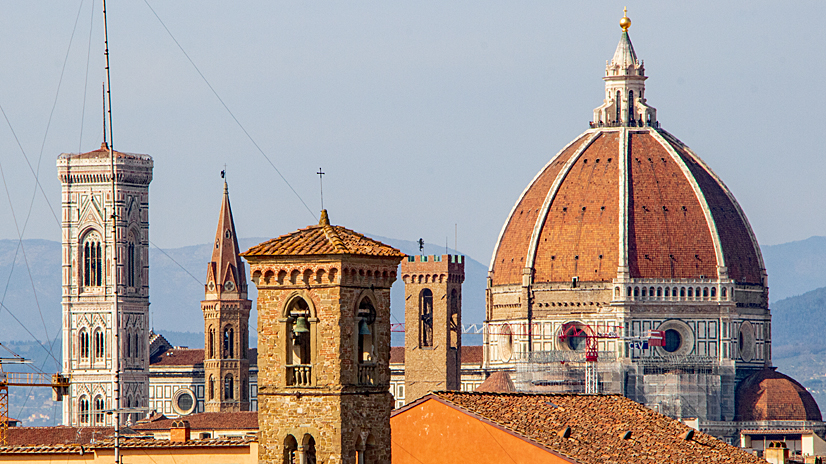 Komplex des Doms mit der Kuppel von Brunelleschi und dem Glocketurm Komplex des Doms mit der Kuppel von Brunelleschi und dem Glocketurm
