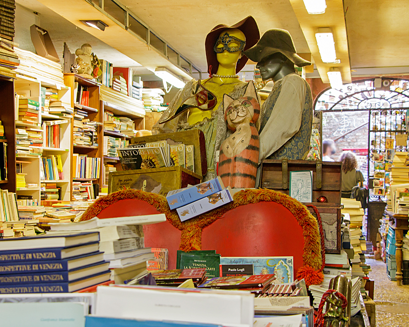 Buchhandlung Libreria dell'Acqua Alta Buchhandlung Libreria dell'Acqua Alta